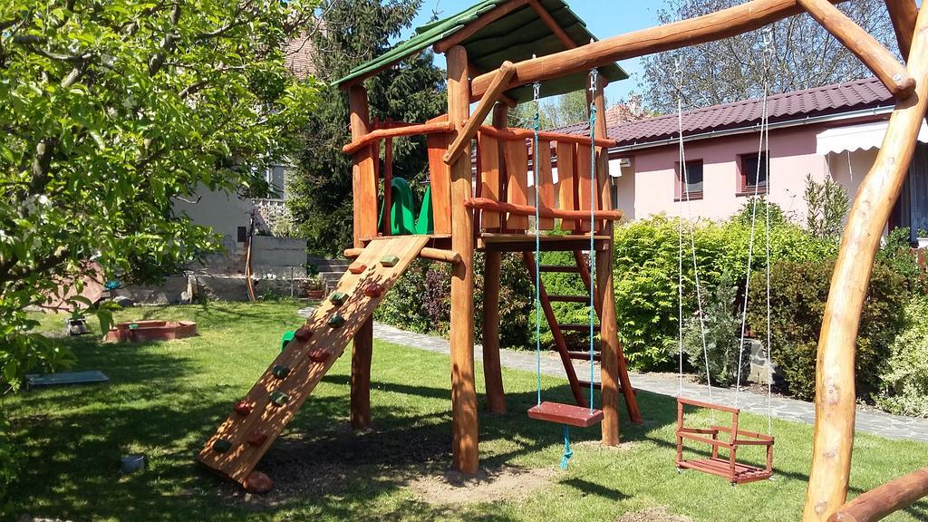 Bungalovy Natura Trávnica Екстериор снимка