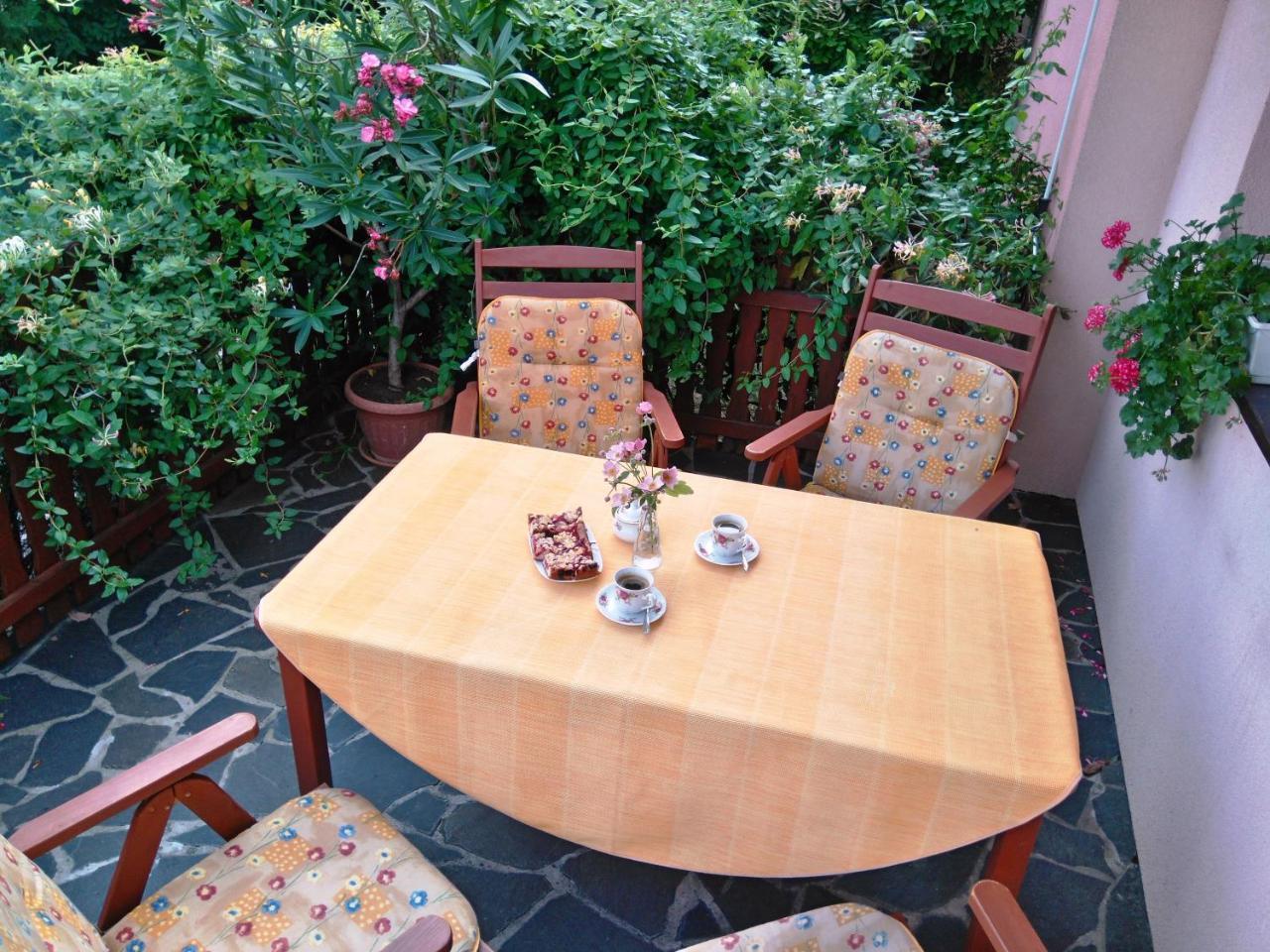 Bungalovy Natura Trávnica Екстериор снимка